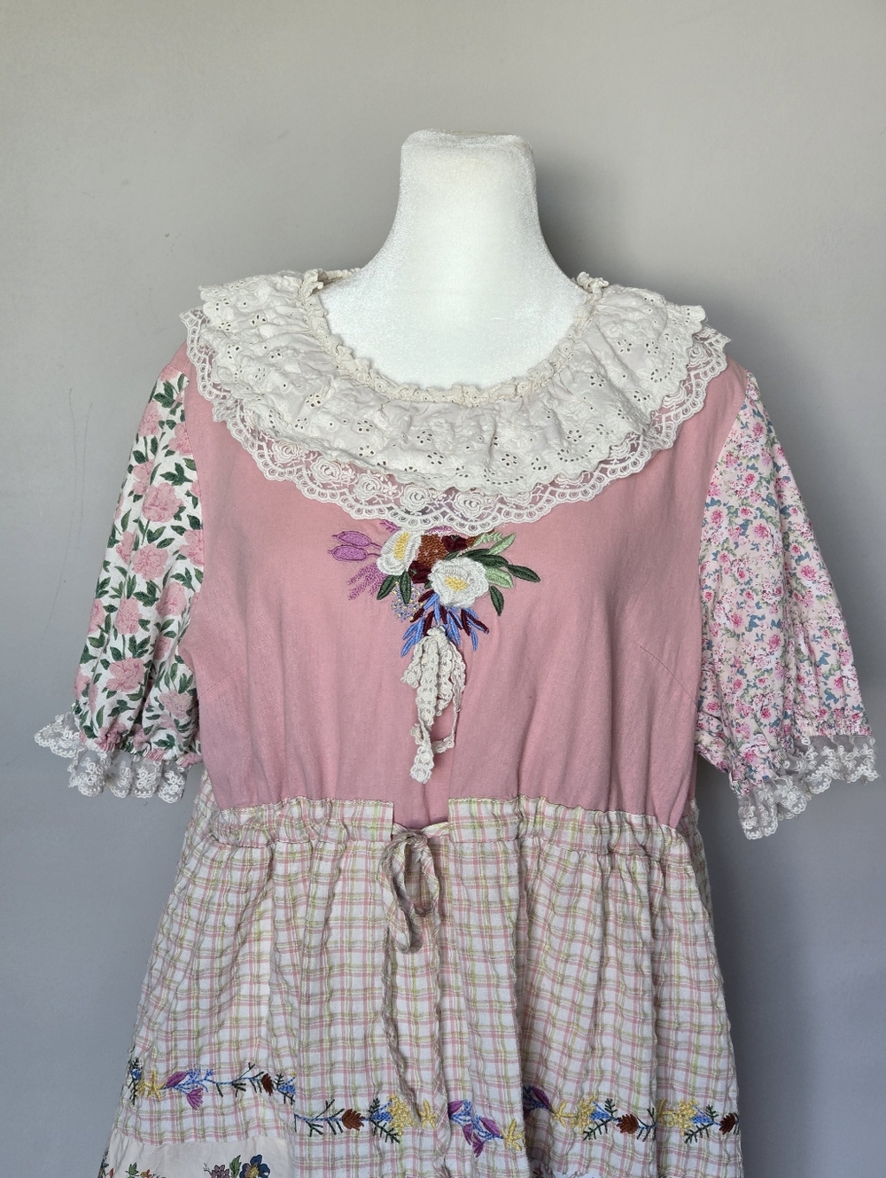 Boho Embroidered Floral Patchwork Midi Summer Dress Cottagecore Romantic - Picture 4 of 12